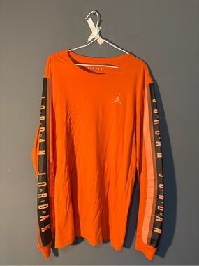 🔥 💵 ANY 3 PIECES for 20!
Jordan Beand Men’s Long-Sleeve Shirt - Orange